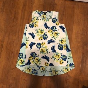 Petite blue and white floral top